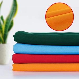 Tại Chỗ Bán Buôn 300G Không Thấm Nước Chịu Nhiệt Đồng Bằng Rắn Màu Polyester Handmade Hiện Đại Vuông Khách Sạn Hội Nghị Khăn Trải Bàn - Product Image 5