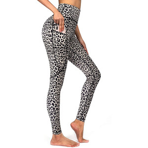 8230813 venta al por mayor de mallas con impresión Digital de logotipo personalizado a granel para mujeres señoras Tie Dye cintura alta impreso pantalones de Yoga Leggings - Product Image 2