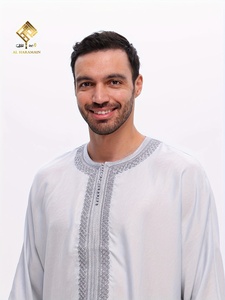 2025 Latest High-End <b>Men's</b> Arabic <b>Thobe</b>, Soft Anti-Pilling Material, Stylish Three-Quarter Sleeve Design, <b>Men's</b> Prayer Robe - Product Image 5