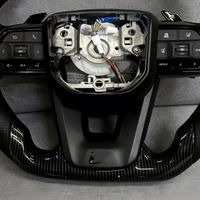 Volant en fibre de carbone de haute qualité pour Toyota Land Cruiser LC300, accessoires de mise à niveau intérieure
