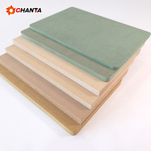Panneau MDF rainuré d'usine 5mm 12mm 15mm 18mm E0 E1 HMR, panneau de bois hydrofuge vert uni, prix du panneau MDF - Product Image 2