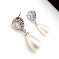 Elegantes Pendientes de Novia para Boda, con Perlas de Imitación en Forma de Lágrima, Chapados en Plata y con Circonita Cúbica