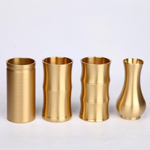 Botella de cobre puro para incienso, frasco pequeño para polvo de incienso, bolas de incienso, caja para polvo de agarwood, juego de siete herramientas. - Product Image 1