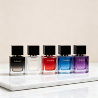 Bouteilles de parfum en verre vides à revêtement couleur personnalisé, carrées, 30ml, 50ml, 100ml, avec logo de marque estampé à chaud et pompe pulvérisatrice à sertir