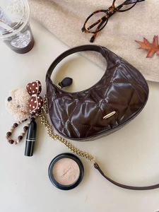 Nouveau Sac Bandoulière Brodé 2026 en Cuir Véritable – Sac à Main Portable Tendance Personnalisable - Product Image 6