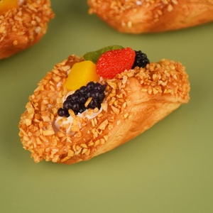 GREASOURCE Modèles de nourriture artificielle : pain, tarte, gâteau, dessert, fruits simulés, jouets factices, décoration intérieure, présentation en magasin, DIY, Danemark - Product Image 4
