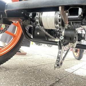 Tricycle électrique familial à assistance au pédalage pour adultes, 3 roues, à vendre / Vélo cargo à trois places, scooter électrique pour la mobilité - Product Image 5