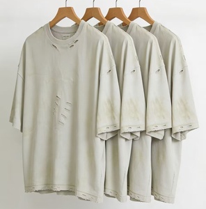 T-shirt Pesante Streetwear da Uomo Taglio Corto Oversize Personalizzata Tinta Unita Basic Stile Vintage Effetto Lavato in Cotone Vestibilità Boxy con Dettagli Distressed - Product Image 2
