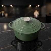 Grand ensemble de casseroles en fonte émaillée, cocotte en fonte émaillée