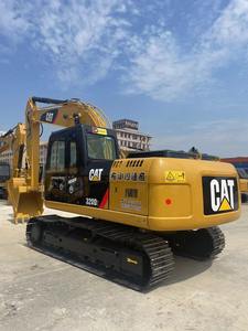 Pelle sur chenilles Caterpillar 20 tonnes d'occasion Machines de creusement CAT 320 320D 320DL avec accessoires de perçage - Product Image 2