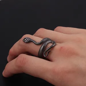 Esagerazione Serpente Squilla I Monili Punk Alla Moda I Regali Degli Uomini di Barretta Delle Donne Argento Antico 3 Colori Fasce di Cerimonia Nuziale o Anelli di Fidanzamento