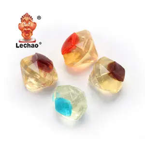 China Factory 3D caramelle gommose multicolori a forma di diamante caramelle gommose di gelatina Halal