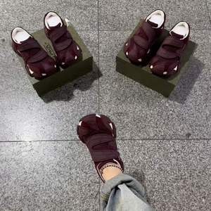 Zapatillas de moda 2026 nuevas para mujer, de primavera y otoño, con suela gruesa y diseño de capas, estilo Dad Shoes, de punta ancha, súper ligeras, cómodas y versátiles. - Product Image 3