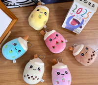 Porte-clés en peluche Bubble Tea - Mignons jouets en peluche Boba Milk Tea & Fruit Cup, breloque de sac Kawaii personnalisée pour les filles, cadeau et accessoires