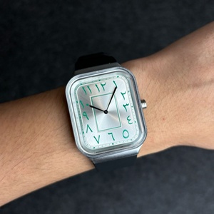 Montre à quartz carrée pour femme, design moderne et créatif, petite montre vertes en forme de cube de sucre, vente en gros - Product Image 3