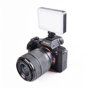 Mini lampe vidéo LED portable avec charge USB pour téléphone, appareil photo, photographie, utilisation en extérieur - Product Image 4