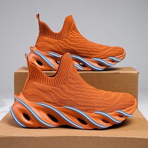 Chaussures de marche décontractées pour hommes, légères, tendance, respirantes, antidérapantes, à lacets, avec empeigne en mesh et semelle en caoutchouc, pour toutes les saisons - Product Image 4