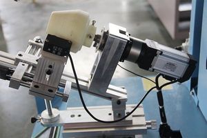 Machine de sérigraphie sérigraphique de tasse en plastique de papier de conteneur de bouteille de pot cosmétique avec le moteur servo - Product Image 4