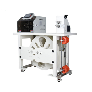 Máquina de Corte de Tubos Corrugados Controlada por PLC con Memoria para 100 Grupos y Pantalla Táctil en Inglés - Product Image 2