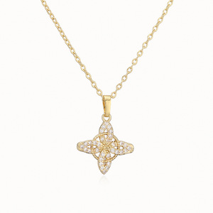 Collar con Colgante de Nudo Celta para Mujer, Joyería de Moda Irlandesa Chapada en Oro de 18k con Circonita Cúbica - Product Image 2