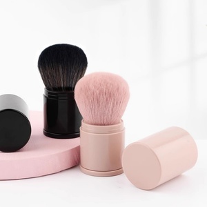 Pinceau à poudre libre rétractable, pinceau de maquillage portable de voyage, poils synthétiques doux, pinceau à blush et fond de teint avec étui de protection - Product Image 2