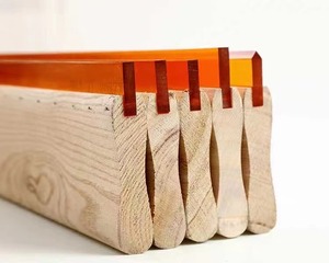 Tay cầm bằng gỗ mang màu xanh, đỏ, vàng, xanh lá cây để in màn hình - Product Image 2