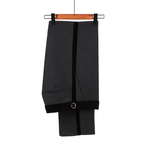 Glänzende Formelle Herrenanzüge Funkelnde Slim-Fit 2-Teilige Anzüge für Balls und Dinner Smoking-Jacke Schwarze Hosen mit Seitenstich - Product Image 6
