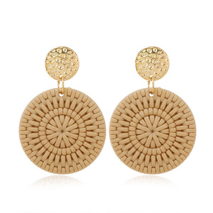 Pendientes Colgantes <span class=keywords><strong>de</strong></span> Aleación <span class=keywords><strong>con</strong></span> Diseño Geométrico <span class=keywords><strong>de</strong></span> Corazón Doble y <span class=keywords><strong>Estrella</strong></span> <span class=keywords><strong>de</strong></span> Cinco <span class=keywords><strong>Puntas</strong></span>, Estilo Rattan, Color Natural, para Venta Caliente en Wish, Estilo Europeo Americano - Product Image 1