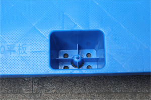 Palette en plastique légère à usage unique à grille emboîtable à vendre - Product Image 3