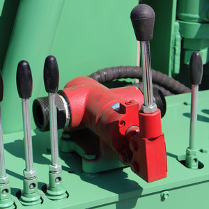 Foreuse pneumatique diesel sur chenilles Jutop économique pour puits d'eau, <span class=keywords><strong>profondeur</strong></span> max. 200 m, prix compétitif - Product Image 5