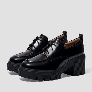 Scarpe da <span class=keywords><strong>Donna</strong></span> Personalizzate di Alta Qualità <span class=keywords><strong>Mocassini</strong></span> da <span class=keywords><strong>Donna</strong></span> con <span class=keywords><strong>Tacco</strong></span> Spesso per Aumentare l'Altezza Piccole scarpe in pelle. - Product Image 1