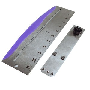 Alat Dekorasi Kue Kualitas Tinggi Ekstra Besar Stainless Steel Kue Pengikis Halus Sisir Pisau Kue Icing Halus - Product Image 5
