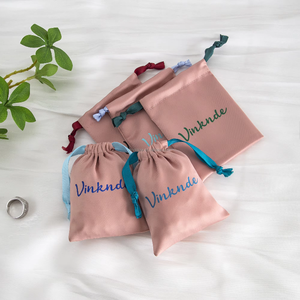 Exquisito Contenedor de Joyería de Terciopelo de Seda Rosa de 9*12cm, Bolsa Antipolvo Densa con Cordón para Pulseras y Anillos, Embalaje con Cinta - Product Image 2