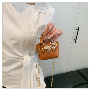 <span class=keywords><strong>Mini</strong></span> sac à main en cuir avec porte-clés, sac bandoulière pour filles, petit sac carré en cuir personnalisé, sac à bandoulière classique pour enfants - Product Image 5