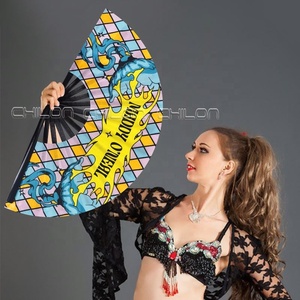 Ventilador de mano plegable de bambú grande portátil pintado con arte popular que brilla con brillo UV de 13 pulgadas al por mayor para fiesta Rave Festival Disco - Product Image 2