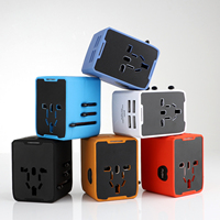Adaptador de Viaje Universal Internacional RRTRAVEL HHT520 para Australia, Enchufe con 8 Tomas de Corriente, 2 Puertos USB-C, 1 Año de Garantía, PC+ABS