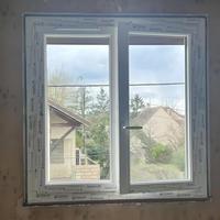 Fenêtre à battant en PVC moderne sur mesure, insonorisée, à double vitrage, à économie d'énergie, résistante aux ouragans, pour villa et appartement