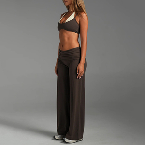 Nouveaux Soutiens-<span class=keywords><strong>Gorge</strong></span> de Sport pour Femmes à Logo Personnalisé, Bretelles Fines Ajustables, Tissu Ultra Doux et Extensible, Haut de Yoga Sculptant et Élégant - Product Image 4