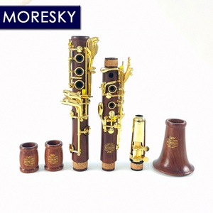 Clarinete MORESKY de 17 llaves en Do, de madera de palisandro y mopa, con llaves doradas, modelo MC683 - Product Image 4