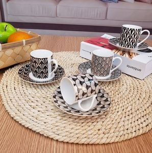 Set da Tè e <span class=keywords><strong>Caffè</strong></span> in Porcellana Bone China con Tazze e Piattini in Ceramica di Alta Qualità da Fornitore Cinese - Product Image 2