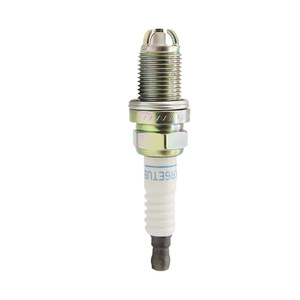 Bujías BKR6ETUB con Punta de Iridio para Motor de Gasolina Mitsubishi Pajero Sport, Outlander, Lancer - Product Image 1