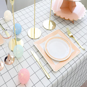 Ensemble d'assiettes en papier jetables entièrement personnalisées, assiettes de fête, tasses, serviettes, ensemble de vaisselle de fête, kits de fournitures de fête, assiettes - Product Image 1