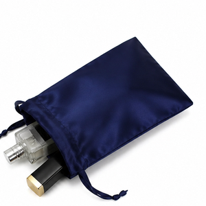 Sacs en satin à cordon de serrage en gros, imprimés sur mesure pour l'emballage de bijoux, de cosmétiques et de cadeaux - Product Image 2