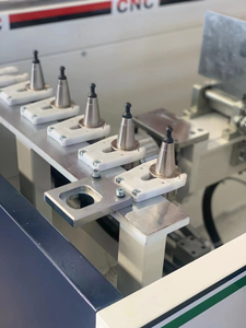 เครื่องเจาะกัดซีเอ็นซี YBKE สำหรับงานผลิตหน้าต่างและประตูอลูมิเนียมและ UPVC - Product Image 4