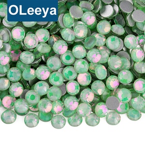 Strass en gros Oleeya, 12 tailles identiques, série Opale en verre SS6-SS30, cristaux à dos plat non thermocollants pour accessoires DIY et gobelets - Product Image 1