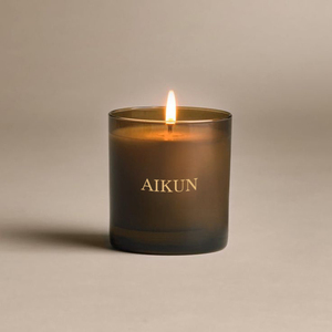 Vela Aromática de Cera de Soya Premium AIKUN en Frasco de Vidrio Ámbar con Caja de Regalo, Vela Aromática de Alta Calidad - Product Image 1