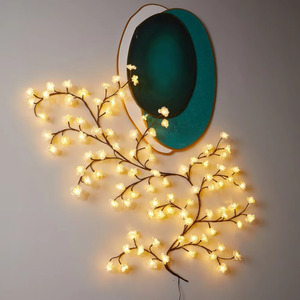 Luz <span class=keywords><strong>LED</strong></span> <span class=keywords><strong>de</strong></span> plástico con forma <span class=keywords><strong>de</strong></span> rama <span class=keywords><strong>de</strong></span> cerezo, para decoración <span class=keywords><strong>de</strong></span> bodas y festivales en interiores y exteriores, con alimentación USB, luz ambiental - Product Image 6