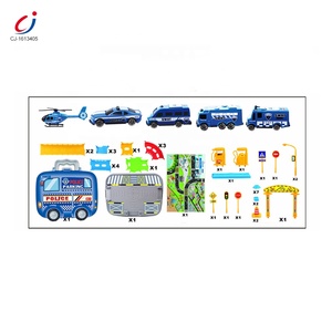 Juego de Estacionamiento de Policía en Maleta de Plástico para Niños con Mapa, con Ranuras para Autos de Juguete - Product Image 5