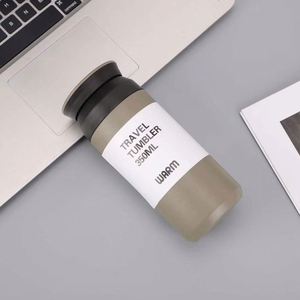 Tasse isotherme portable japonaise 500 ml en acier inoxydable 304 avec poignée, couvercle plat et infuseur à thé pour voiture, extérieur et femme - Product Image 2