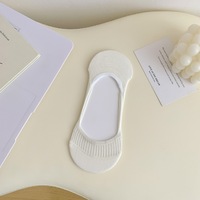 Chaussettes invisibles en maille à bouche peu profonde, couleur unie, couleur arc-en-ciel, couleur macaron, fibre de bambou, chaussettes antidérapantes en silicone pour femmes